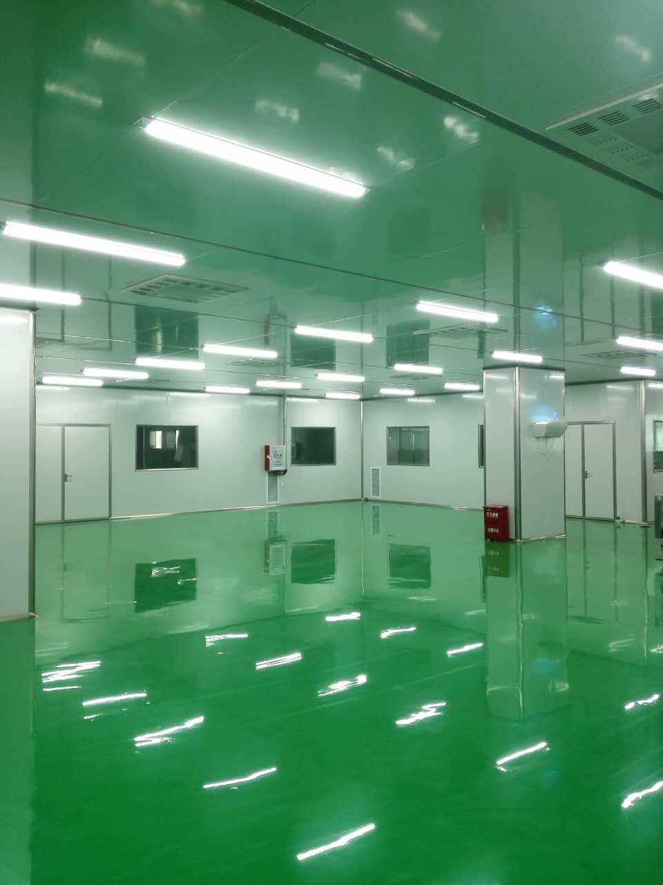 福建凱達集團藥包車間吊頂工程